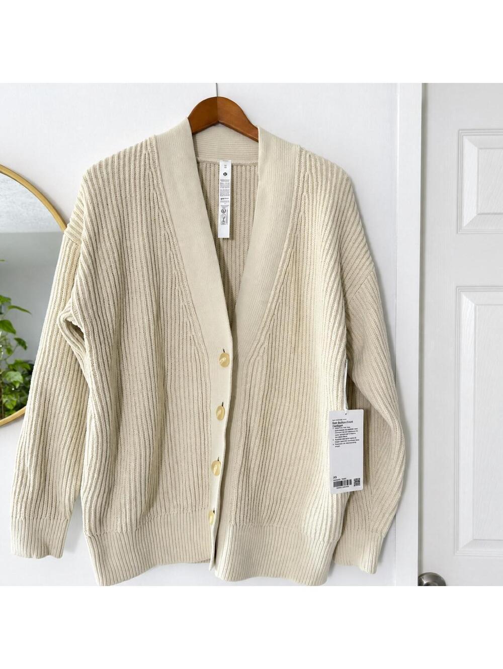 Lululemon Knit Button-Front Cardigan Bone XS Oversized Chunky Ribbed Sweater NWT